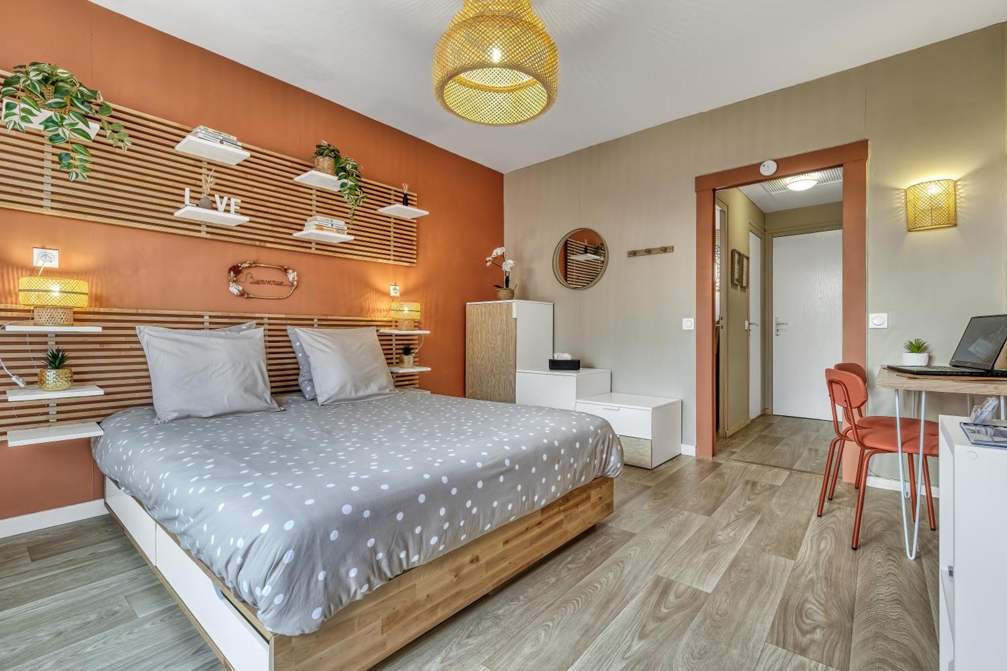 Apartment Victoria Spa, Au Coeur Du Centre-ville Hammam -wifi -grand Lit Double Queen Size 160x200cm Aix-les-Bains